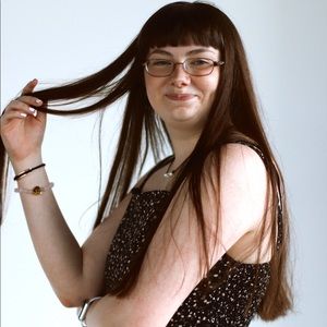 Meet your Posher, Emily